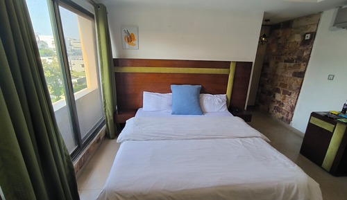 Habitación Deluxe doble, 1 cama de matrimonio grande
