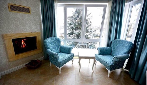 Habitación doble superior, 1 cama de matrimonio, chimenea, vistas al río