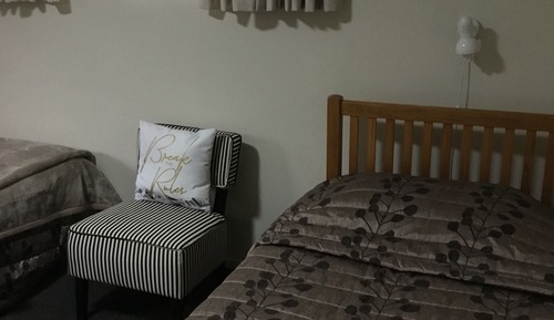 Habitación familiar (Room 7)