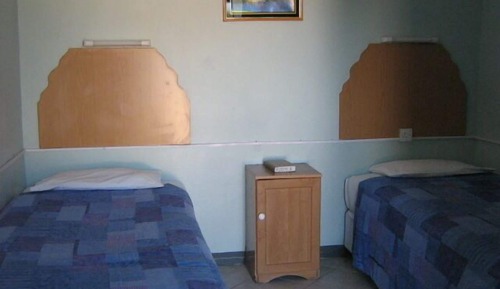 Habitación con 2 camas individuales