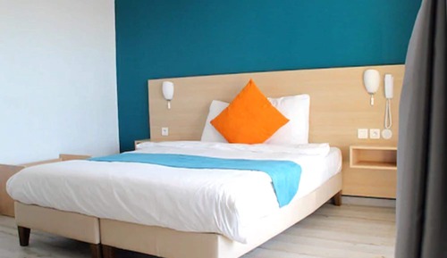 Habitación familiar, balcón