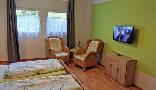 Habitación económica con 2 camas individuales