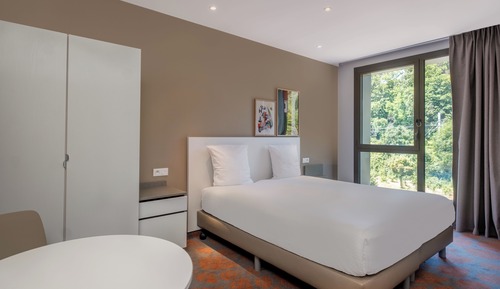 Habitación, 1 cama de matrimonio grande, accesible para personas con discapacidad