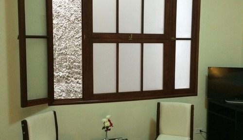 Deluxe Queen Room 3