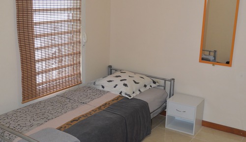Habitación individual, baño privado, vistas a la ciudad