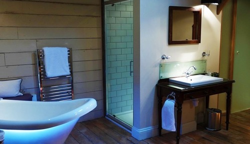 Habitación doble superior, baño privado (KING_SUP)