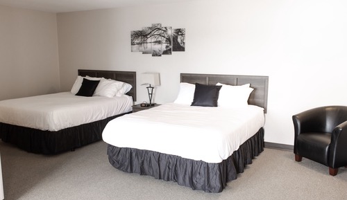 Habitación estándar doble, 2 camas de matrimonio, frigorífico y microondas