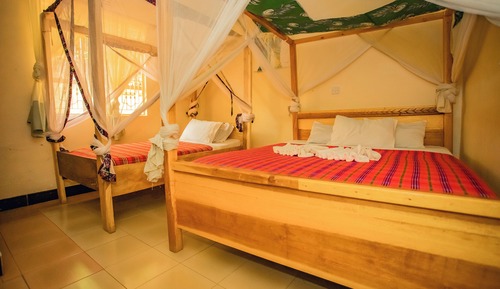 Economy Triple Room, 1 Bedroom, Accessible (4-Bed)