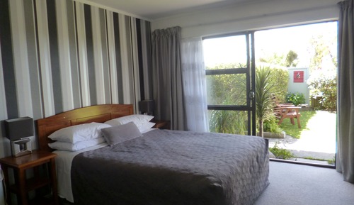 Estudio superior, 1 cama de matrimonio con sofá cama