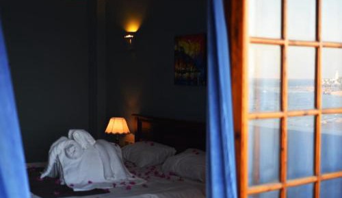 Double or Twin Room with Sea View