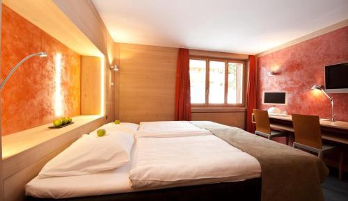 Double Room North