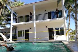 Monterrico Villa | Casa de playa "Los Delfines"