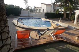 Rincon de Loix Villa | Bonito chalet con piscina en Benidorm