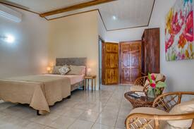 Puerto Viejo de Talamanca Hotel | Yucca Oceanfront Cabinas