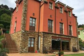 Aronces Hotel | Es un rincón en el paraíso y se llama Montesomao.