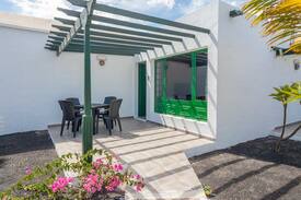 Los Pocillos Villa | 2 bed newly renovated bungalow/villa Los Pocillos.