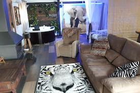 Peniscola Apartamento | Posada de África jacuzzi y chimenea