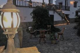Algarinejo Cabina | Cortijo Aceite de Oliva.