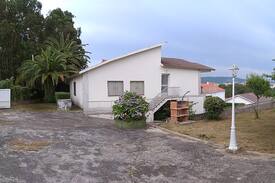 Portonovo Villa | Chalet con preciosas vistas en playa Canelas