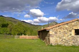 Adrados Cabina | CASA DE ALQUILER COMPLETO EN ADRADOS DE BOÑAR