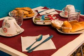 Leon City Centre Hostal | Hostal Londres .LE H0037 Alquiler total