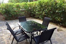 Jaca Apartamento | Apartamento con terraza y piscina.