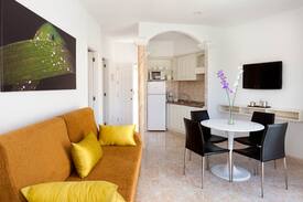 Los Cristianos Apartamento | Checkin Atlántida: Apartamento para 2 personas
