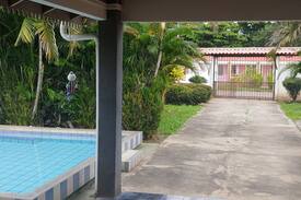 Liberia Casa | Numu-Yu