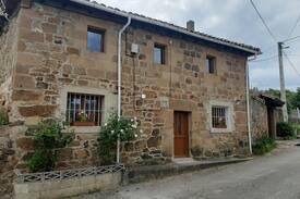 Valderredible Casa | La Casa Valluca