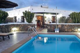 Guime Villa | Villa privada con Jardin Barbacoa y Piscina