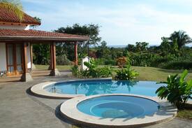 Esterillos Este Casa | Villa Contenta Home and Pool