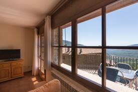 Vilallonga de Ter Apartamento | Apartamento con piscina y unas vistas increibles