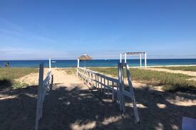 Municipality of Habana del Este Villa | V Royal Duke: beachfront villa with swimming pool