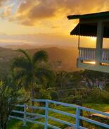Ceiba Cabina | Casa viejo San Juan en el Campo