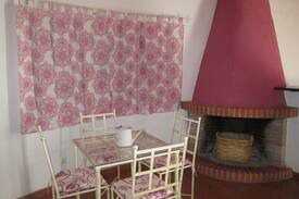 La Roca de la Sierra Otro | Los Chozos de La Roca (Tomillo)