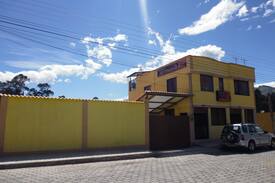 Tababela Hostal | Hotel Residencial el Viajero