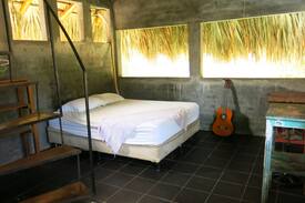 El Zonte Casa | El Zonte Surf Hideaway with Pool & Great Kitchen