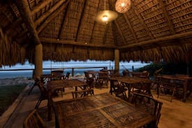 Punta Mango Hotel | Punta Mango Surf Resort - Full House