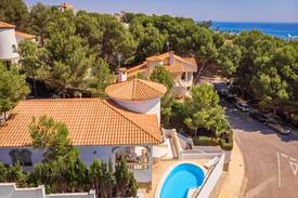 Miami Platja Villa | ANDORRA Villa piscina privada y Wifi gratis