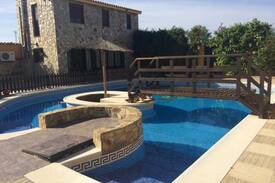 Merida Villa | Mágnifico chalet con piscina de ensueño