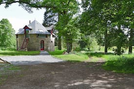 Pleucadeuc Cabina | Domaine de Villeneuve - Séchoir