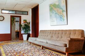 Heredia Hostal | Heredia - Casa Centuria
