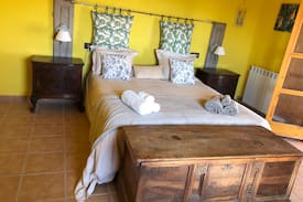 Font-Rubi Cabina | Authentic farmhouse among the vineyards.