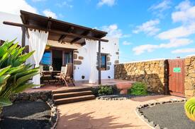Guime Villa | Beautiful Country Villa with Pool, Terrace, Garden & Wi-Fi; Parking Available