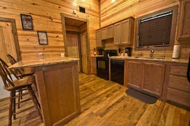 Broken Bow Cabina | Risky Business Cabin at Hochatown