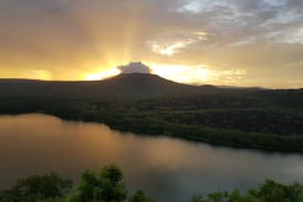 Masaya Cabina | Calalas Lodge 2 / Laguna y volcán Masaya