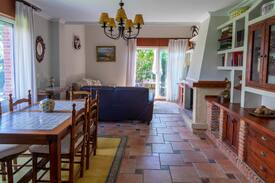 Liencres Villa | ¡Nuevo! Amplio chalet con jardín en Portio