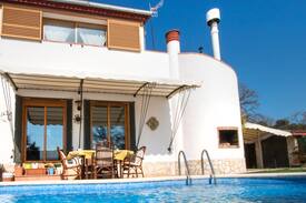 Tordera Casa | Casa en zona tranquila con piscina