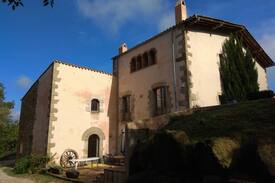 Porqueres Casa | Masía de Sant Bartomeu de Matamala