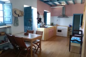 Navalperal de Pinares Villa | Casa Los Geranios: refugio de paz y naturaleza